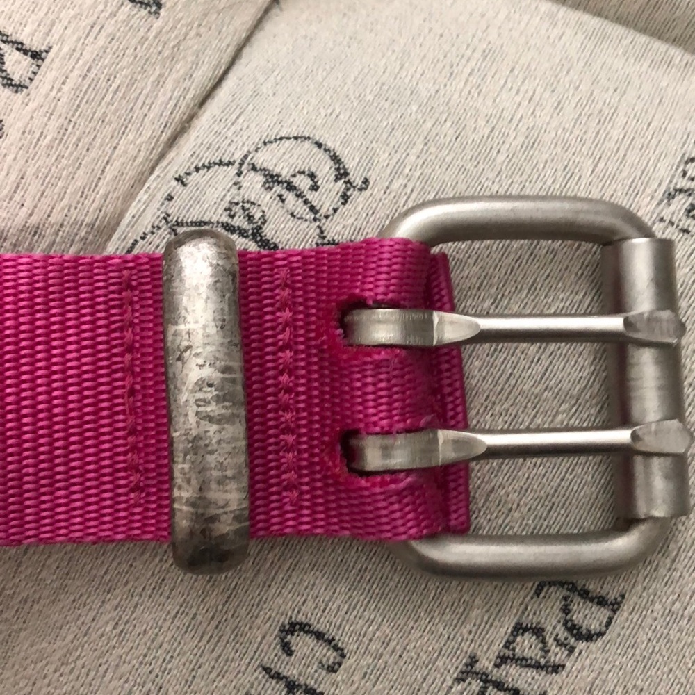 Pink belt - Picture 2 of 4